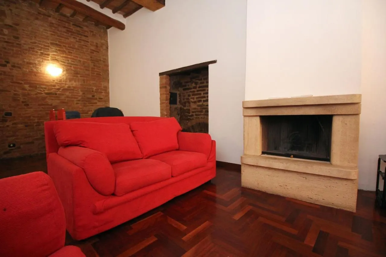 Logge Del Papa Apartment Siena 0*,